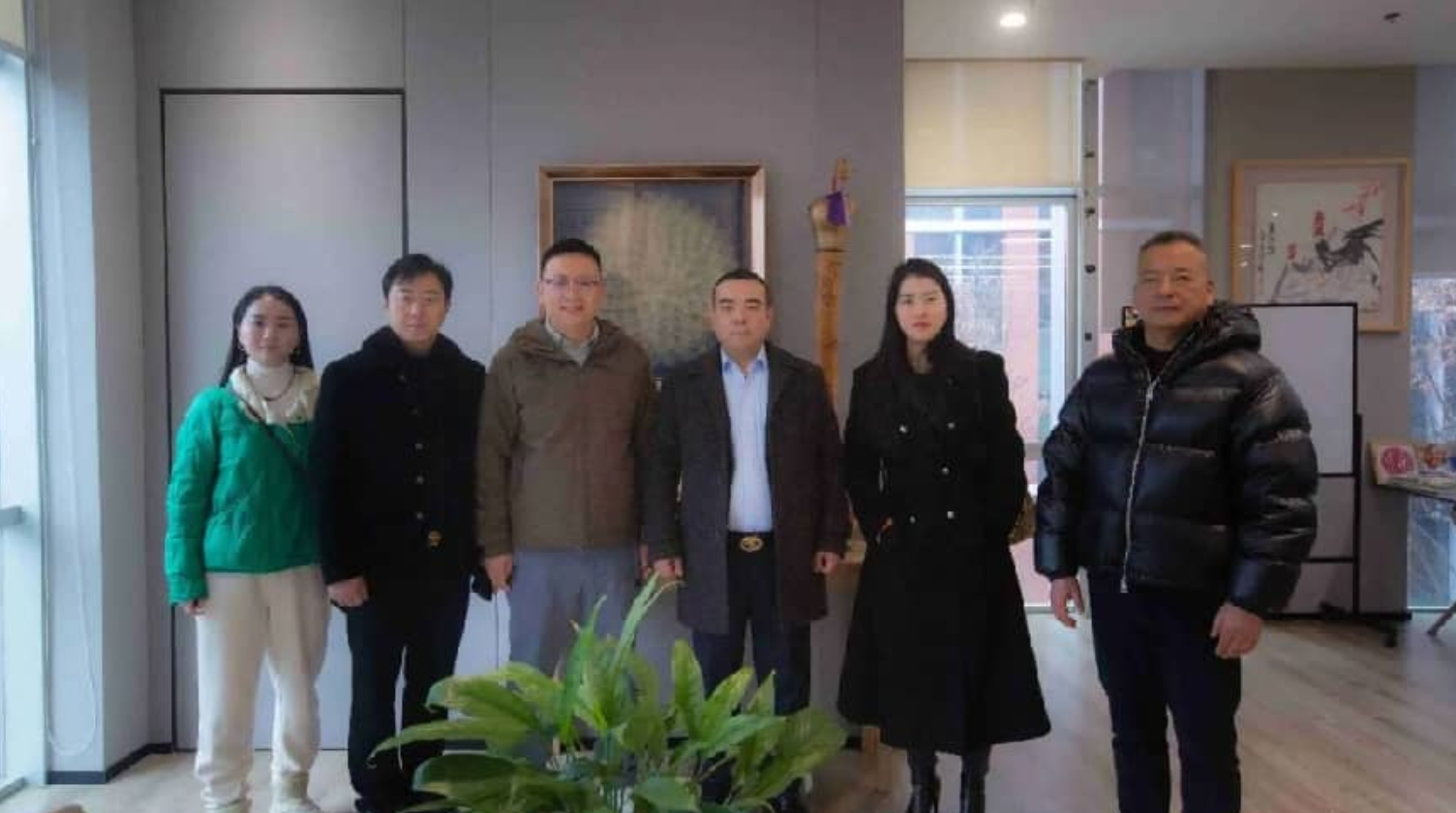 创始人新年承诺:三螺旋仿生胶原护肌肤稳态，2026守护稳稳年轻